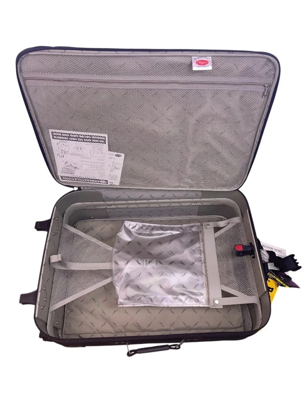 Olympia Elegance Black Free hand Hook Strap Power Handle Wheeled Travel Luggage
